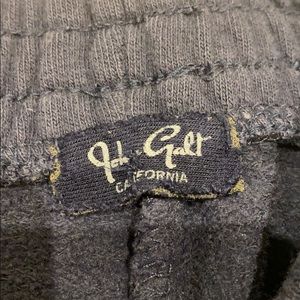 Brandy Melville Pants - Brandy Melville J. Galt Malibu Sweatpants Brandy Melville Pants - Brandy Melville J. Galt Malibu Sweatpants